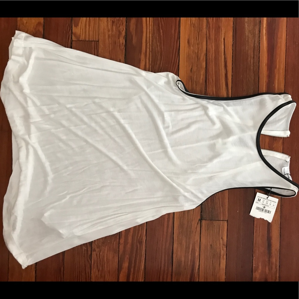 Jersey top & leather detail